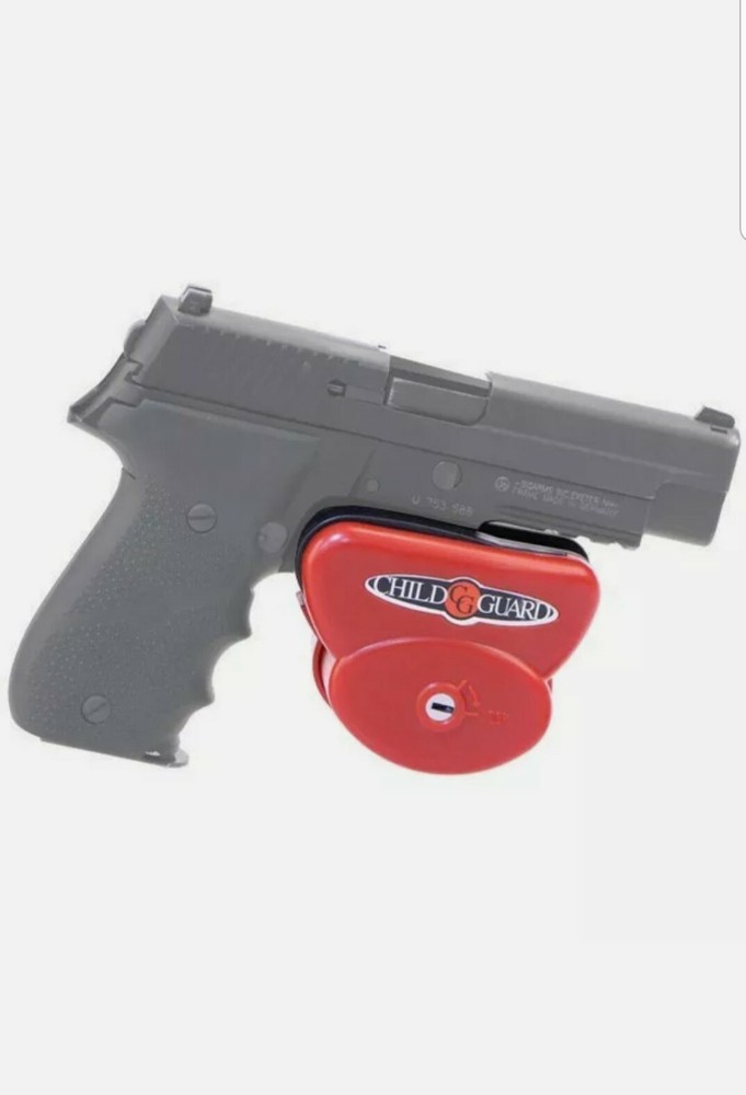UNIVERSAL FIREARM TRIGGER LOCK with 2 KEYS by CHILD GUARD