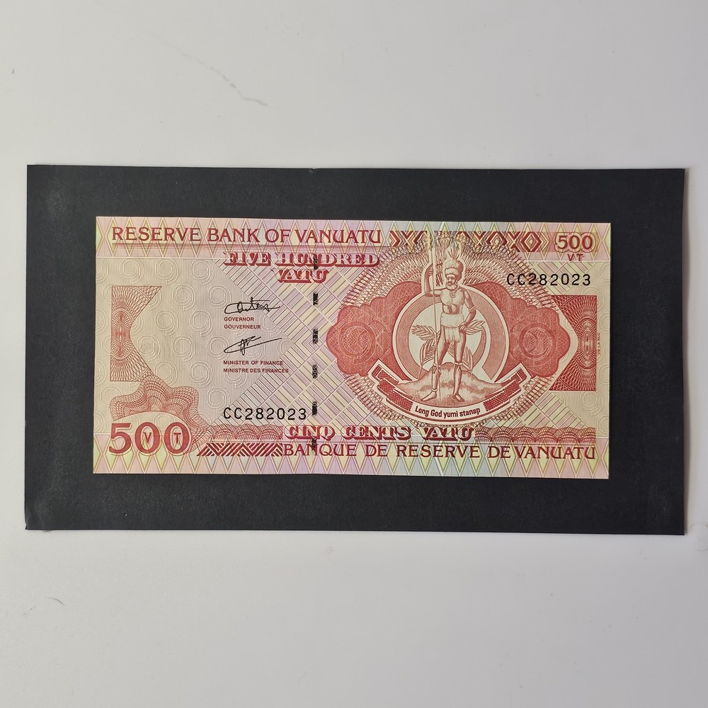 VANUATU 500 VATU ND 1993  Prefix CC P-5b, UNC (Lot #1779)