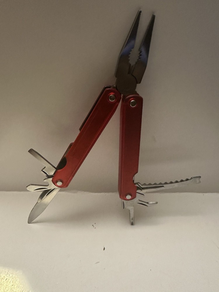 Multi Function Pocket Knife Tool- 10 Functionswith Case/DWK172