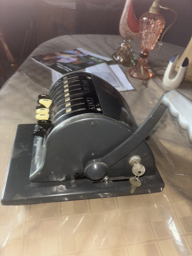 VINTAGE PAYMASTER SERIES CHECK WRITING MACHINE