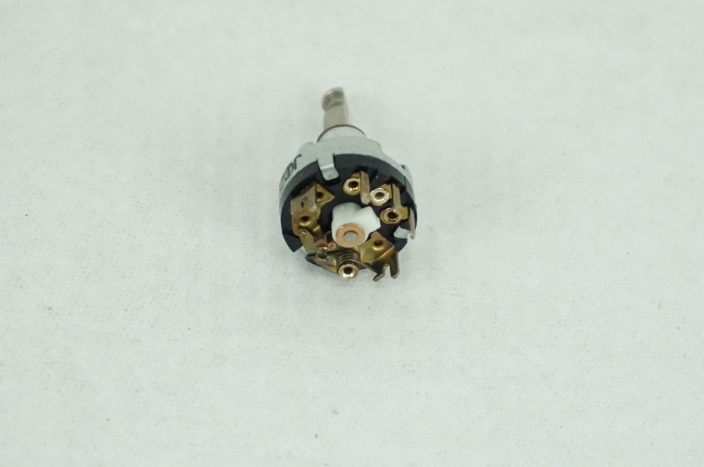 Motorola j029v04 XTS5000 Volume Control Selector Switch