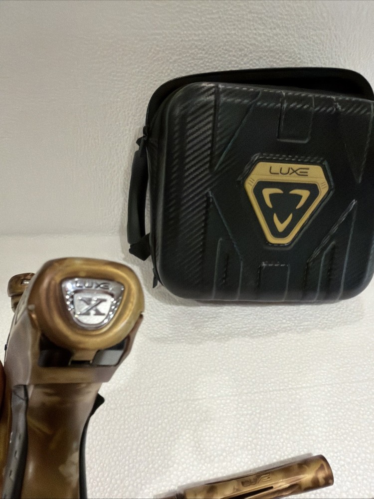 DLX-LUXEXGUN-TRIBUTEFORESTCAMO