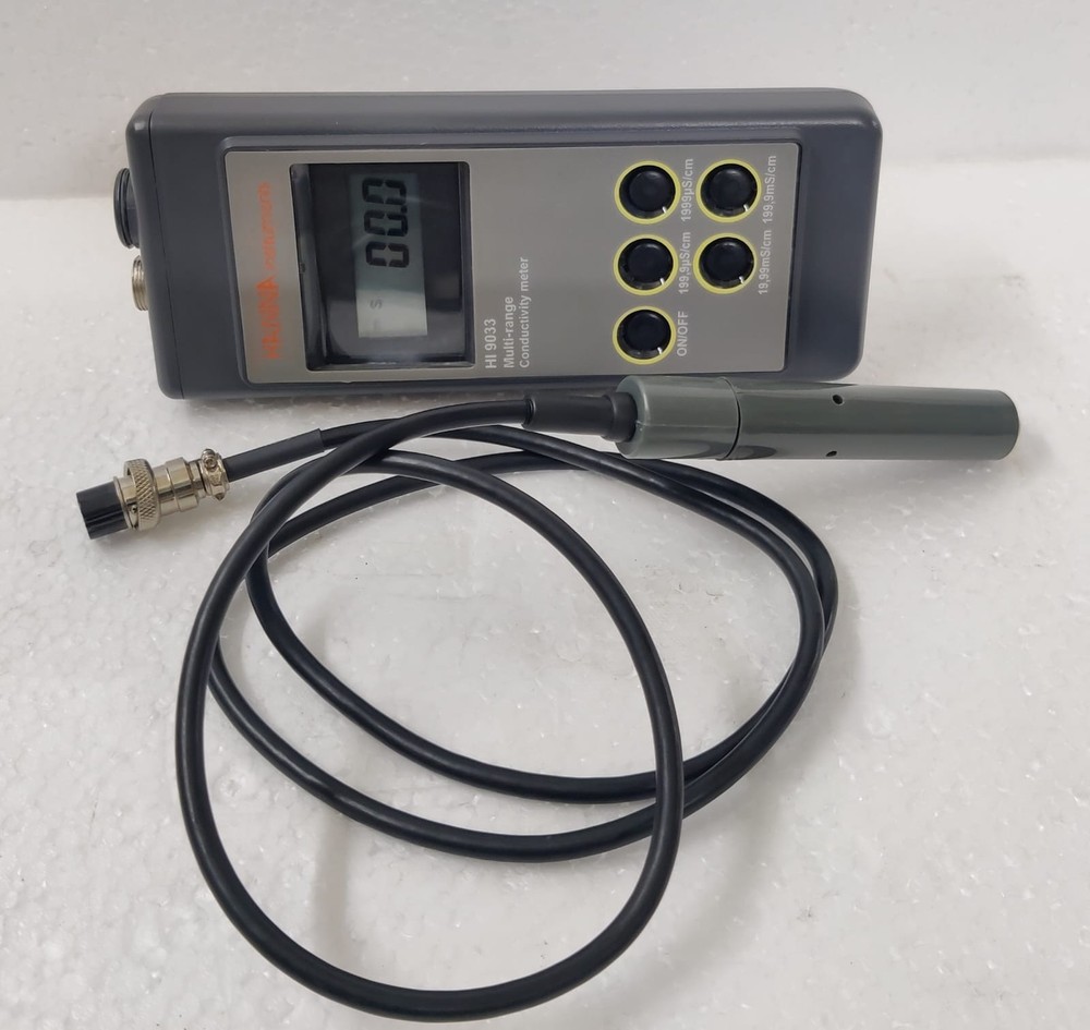 HANNA INSTRUMENTS HI9033 MULTI-RANGE CONDUCTIVITY METER