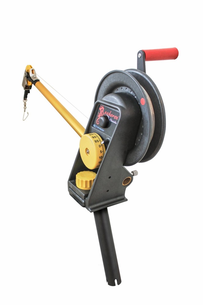 Seahorse Manual Downrigger System with Gimbal Mount by Troll-master