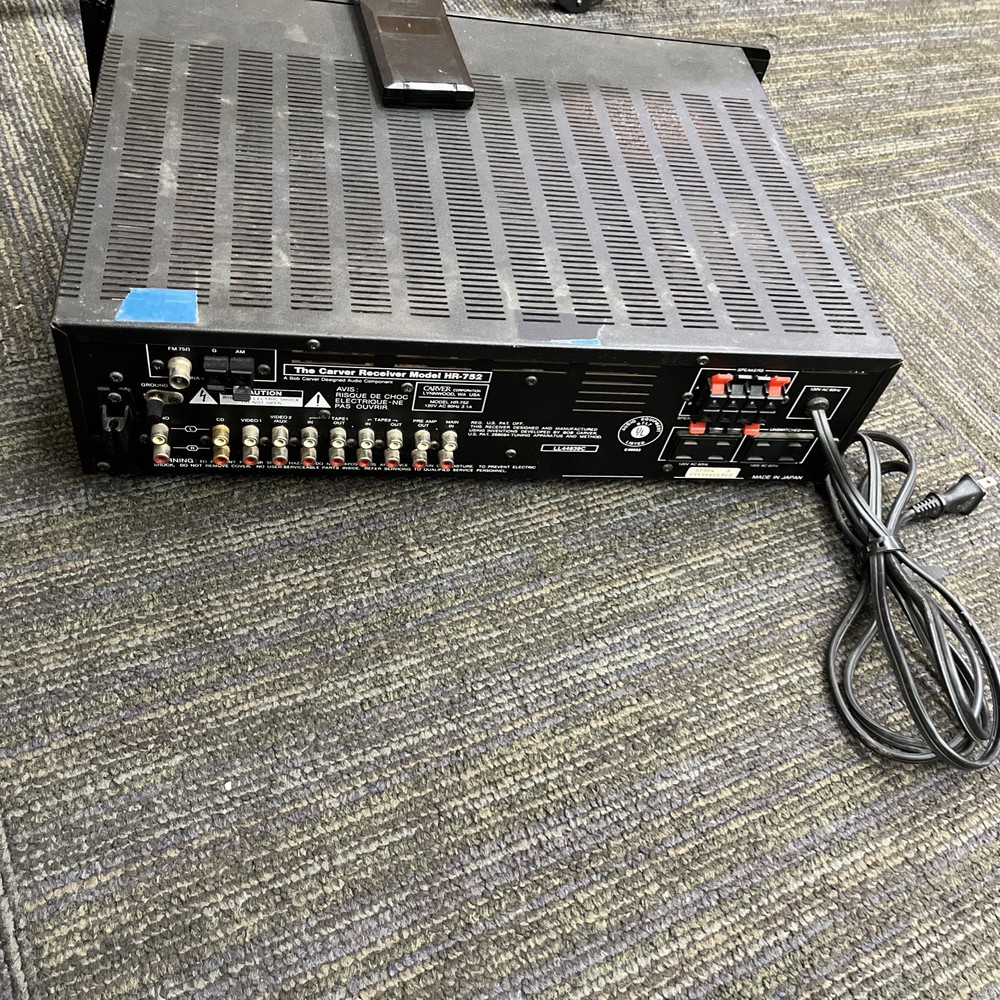 Carver Receiver Model HR-752