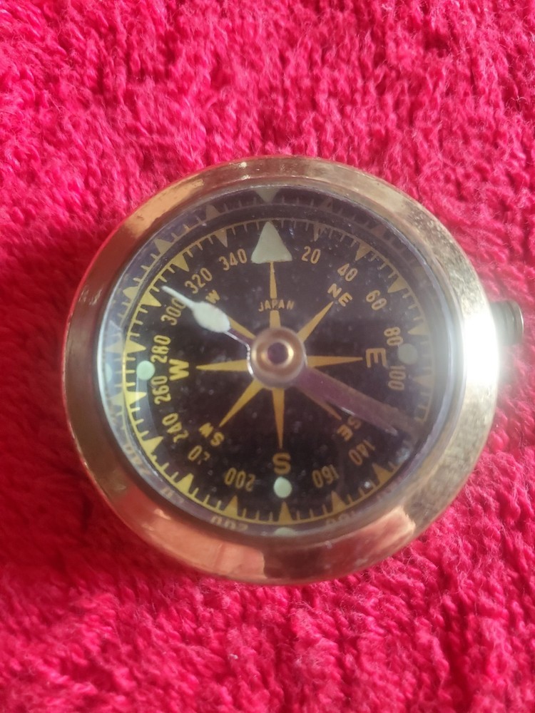 Compass Gold Color  Mini Pocket   Best Gift