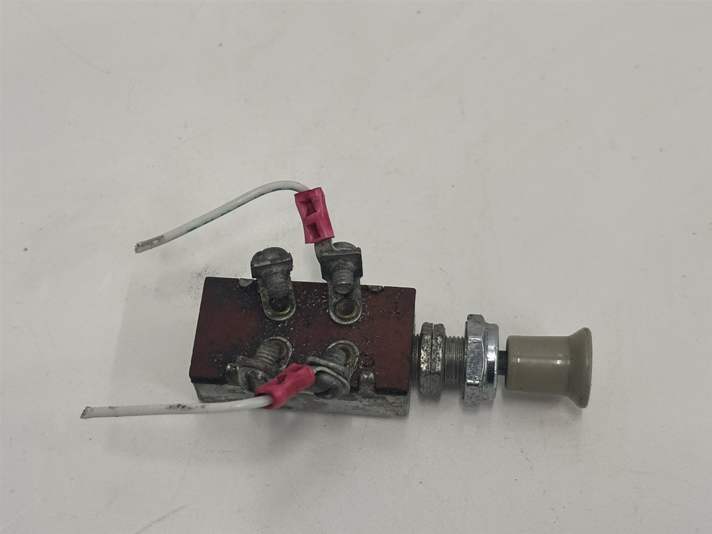 1956 Cessna 172 Cole 4 Prong Rotating Beacon Switch