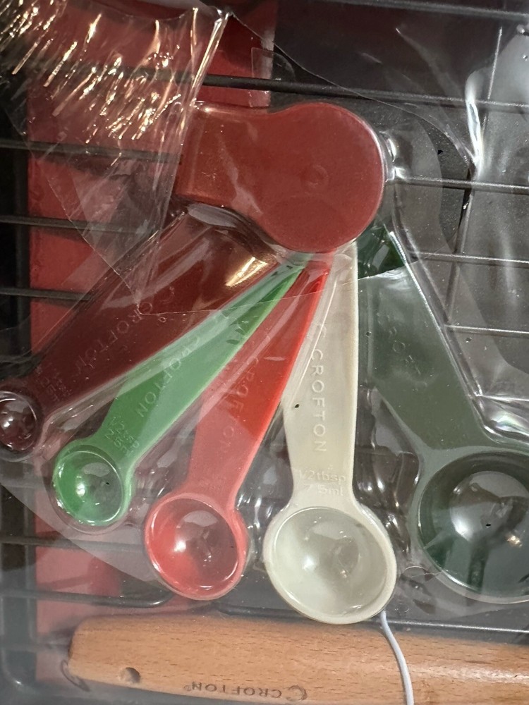 Holiday Baking Set, 8 Pieces