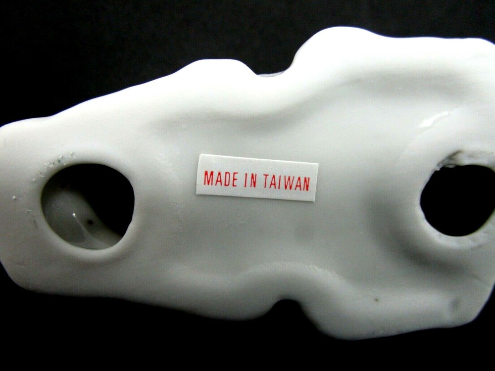 Set of 4 Daytons Ceramic White Bunny Rabbits Napkin Ring Holders Easter Spring C