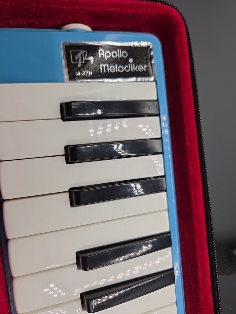 Apollo Melodiker M-37 N