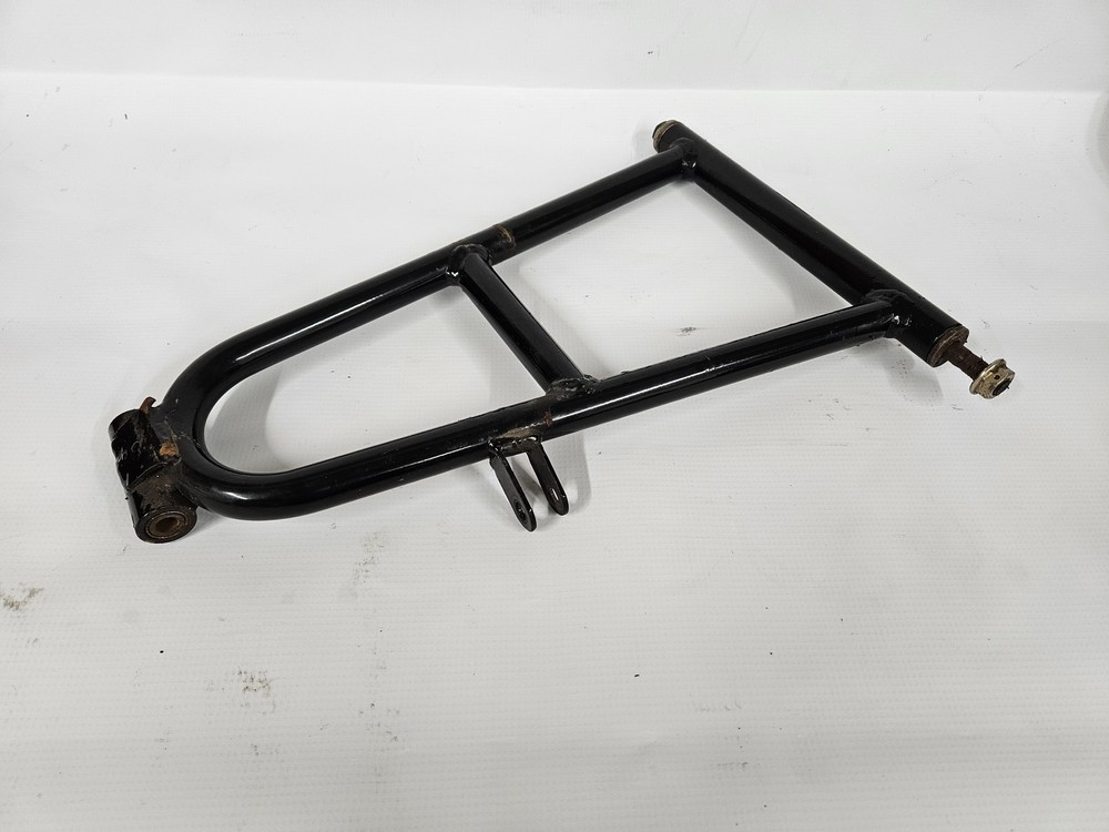LEFT FRONT LOWER SUSPENSION CONTROL A ARM  0703-533
