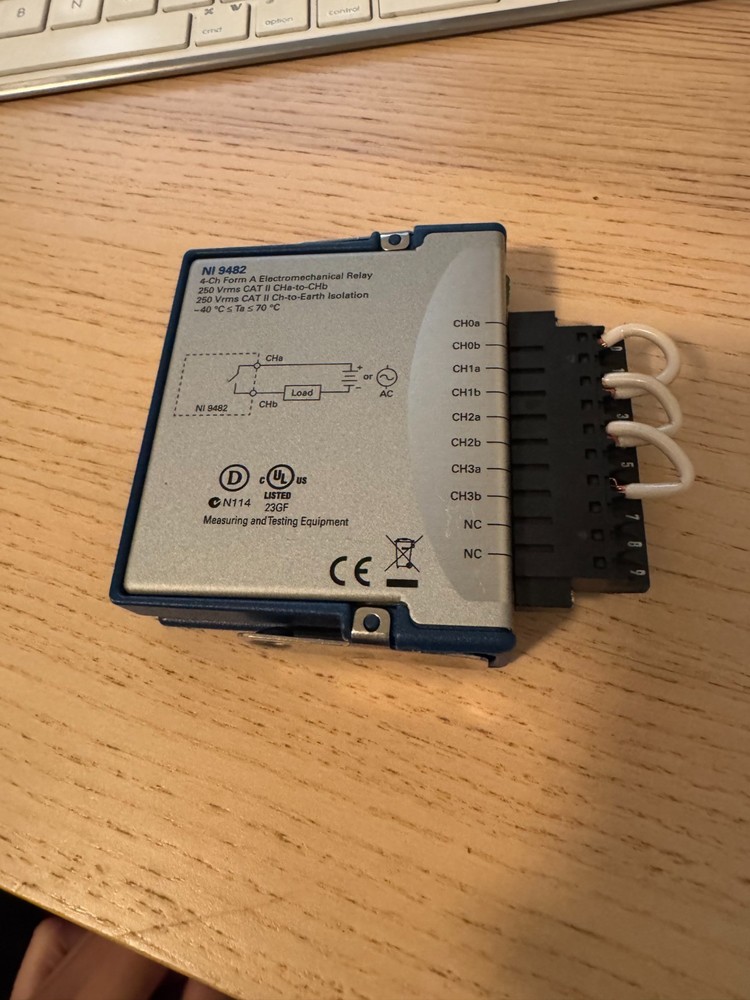 National Instruments NI 9221