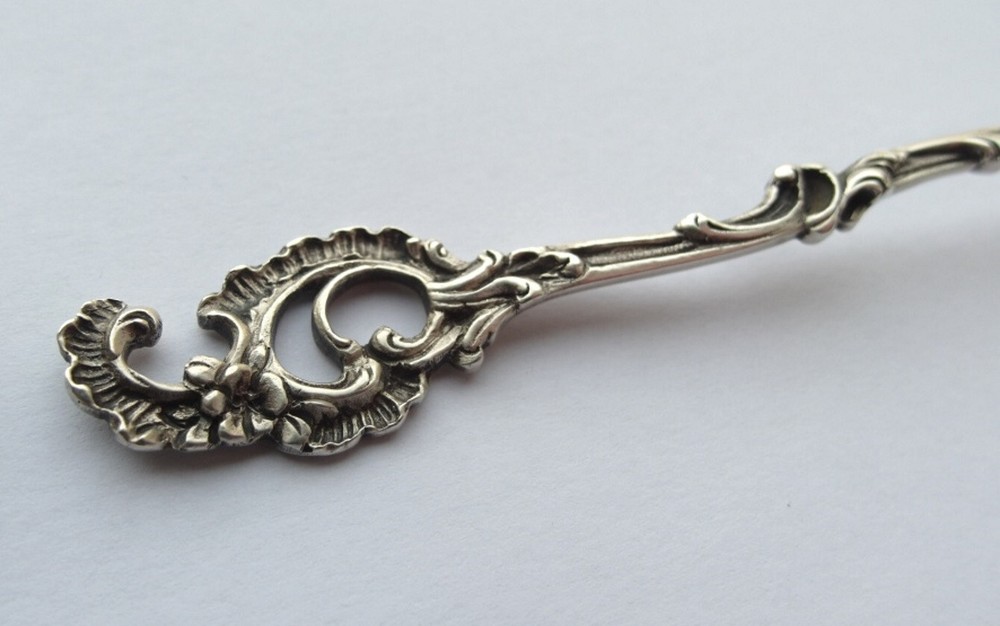 Rococo Spoon/Serving Spoon, Adam Manns & Sohn, 800er Silver, Um 1900 E438