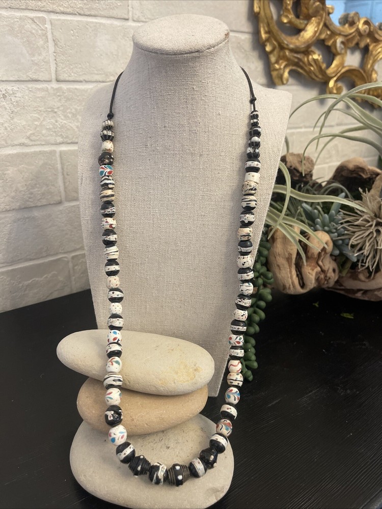 Old Black & White Venetian Good Beads