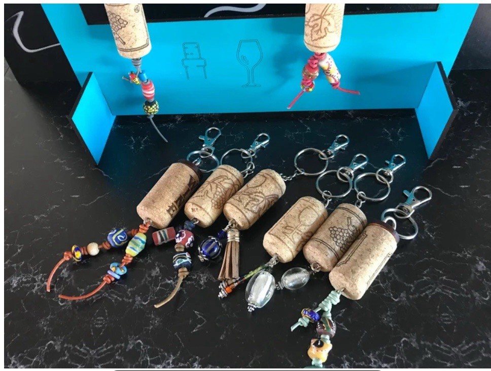 WINE CORK KEYCHAINS