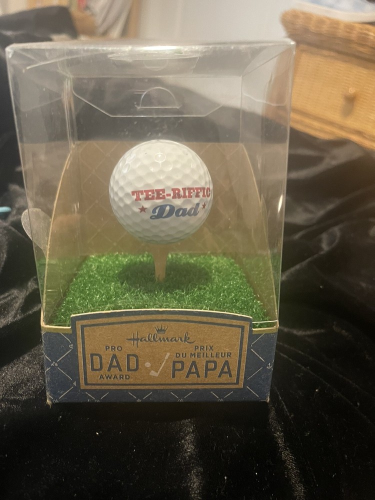 NIB Hallmark Tee-Riffic Dad. Dadcore. Whimsical