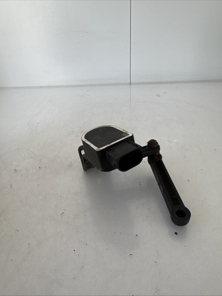BMW 7 F01, F02 2012 Front Left Height Level Sensor 6784072