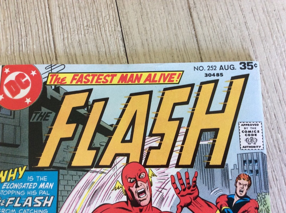 1977 DC comics flash issue number 252