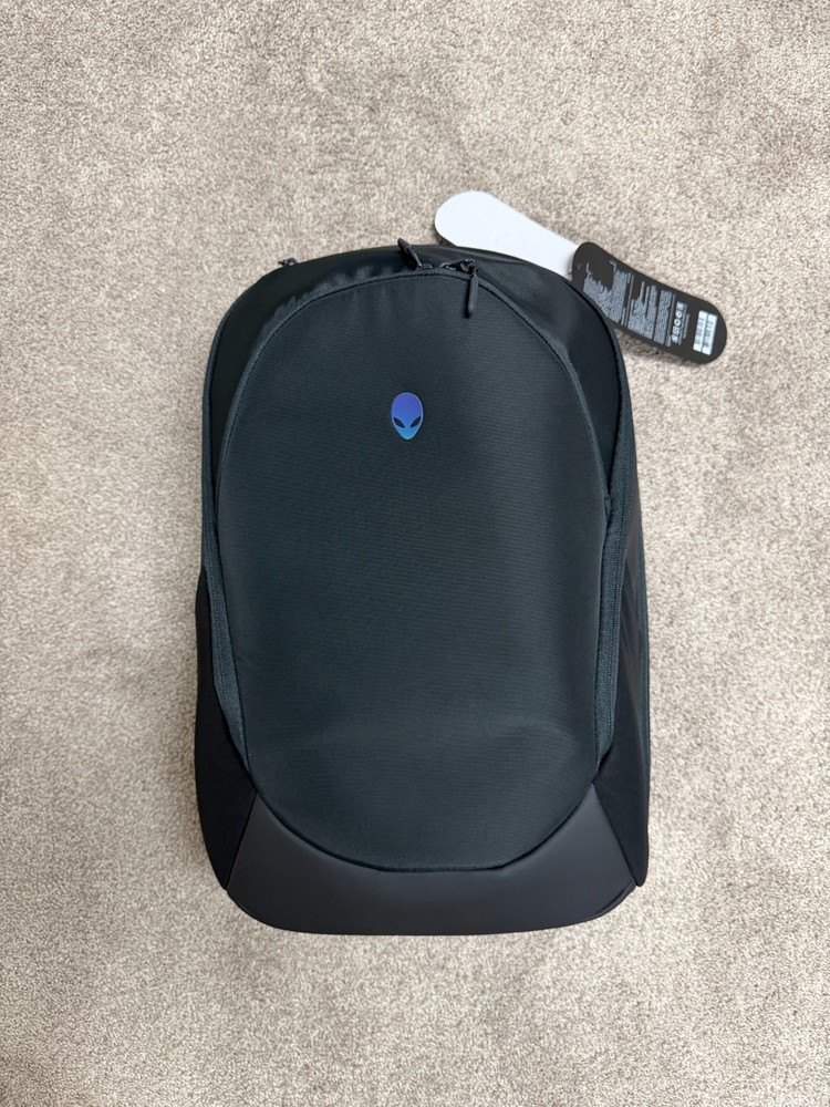 Alienware 18 Backpack - AW7825P