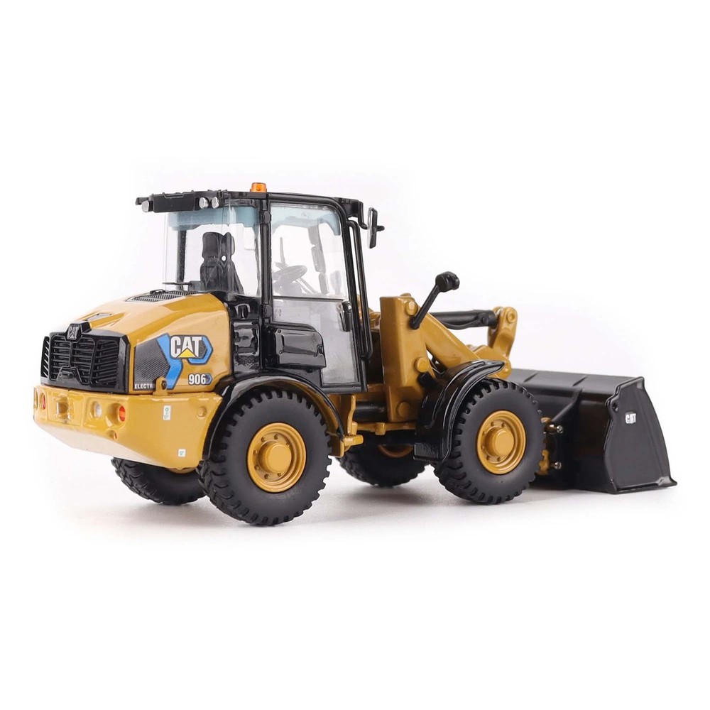 Diecast Masters 85772 Cat 906 Wheel Loader Electric Version 1/50 Scale Model
