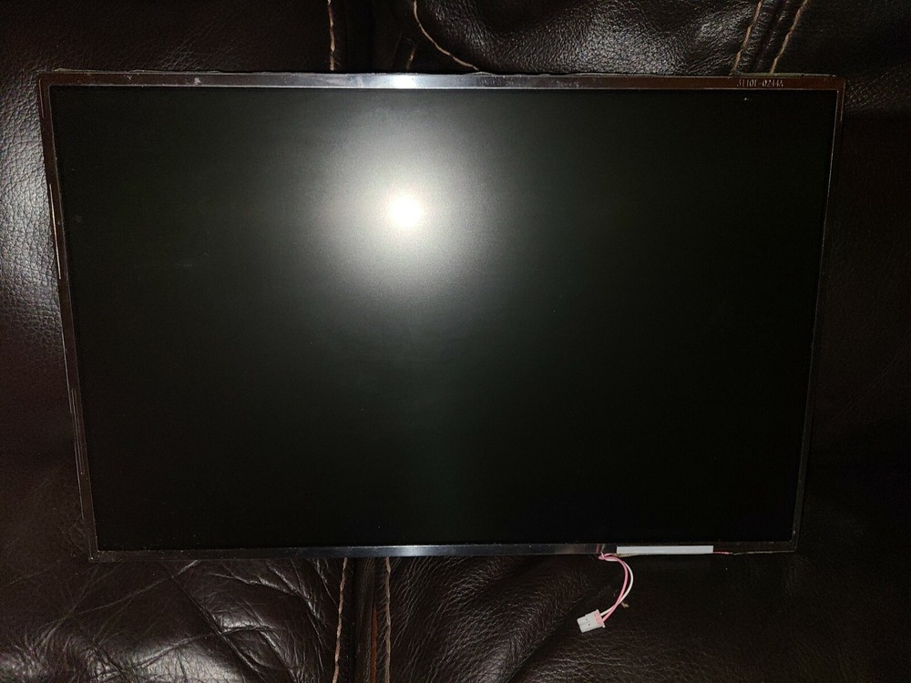HP  6735b 15.4-inch SXGA Display