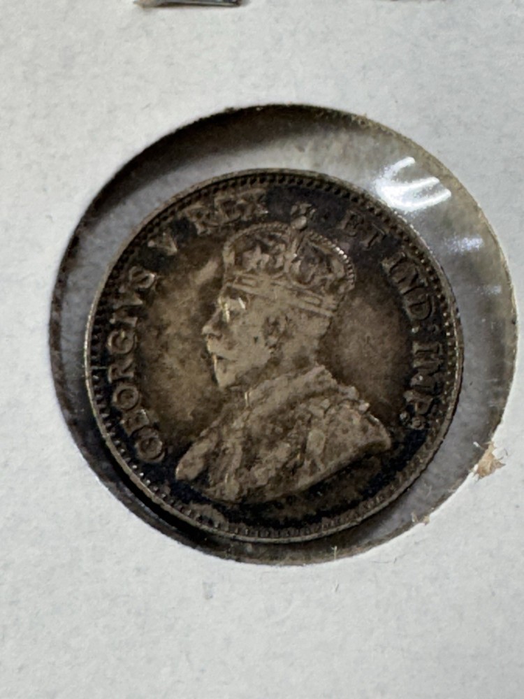 1911 Canada 5 Cents Silver Coin