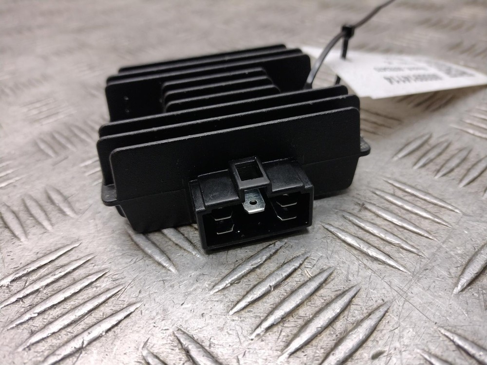 2017 YAMAHA YS 125 Regulator Recitfier