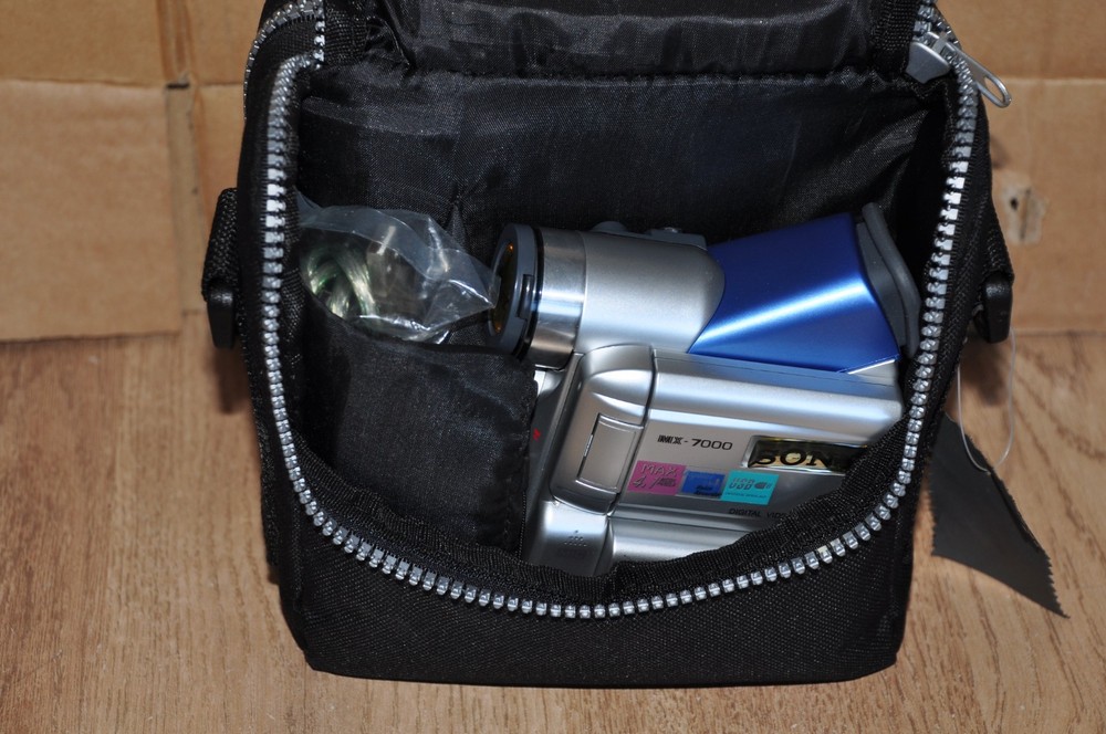 Sony MX7000 Digital Camcorder with USB Cable, Case & Accessories