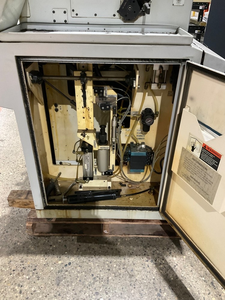 WINSLOW ENGINEERING E300 DRILL POINT GRINDER USED