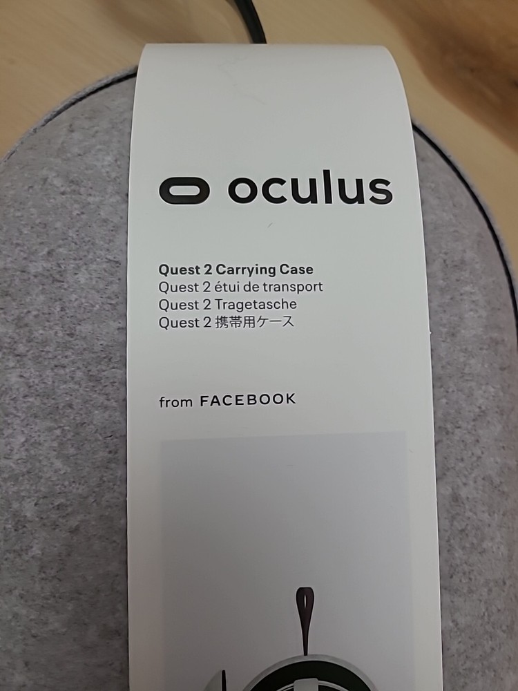 Meta Quest 2 Carrying Case