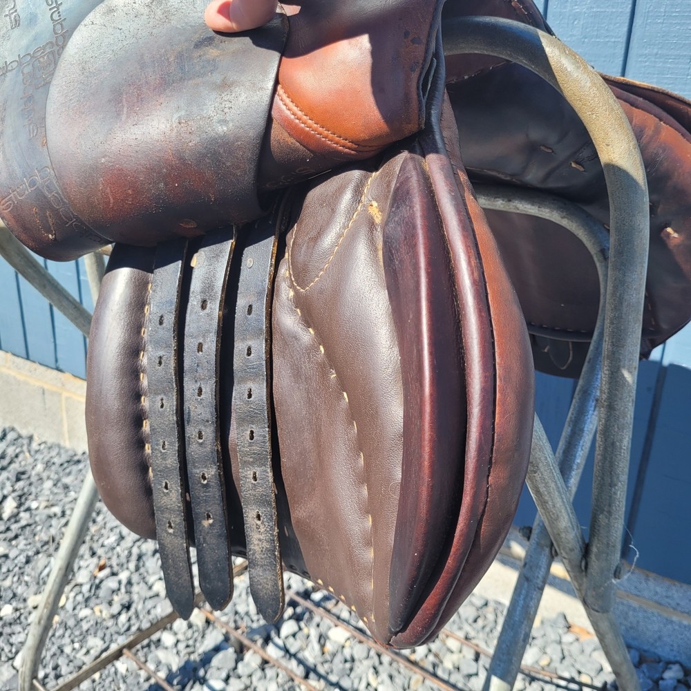 Stubben Siegfried 18.5" Saddle