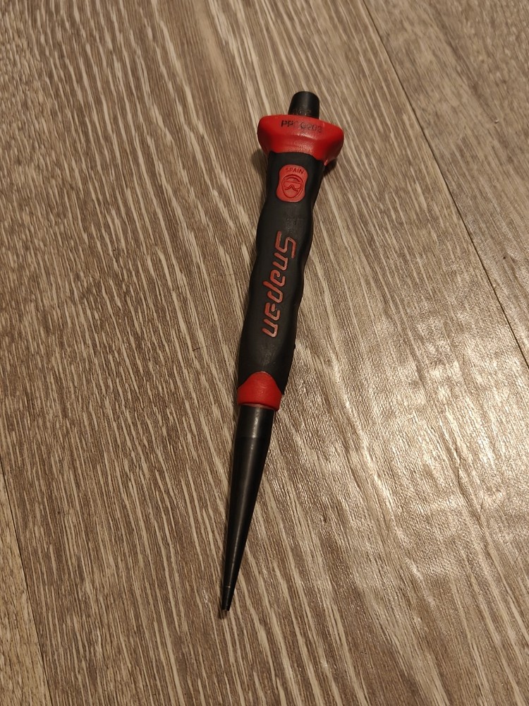 Snap On Tools 3/32 Starter Punch Soft Grip PPSG203 Red