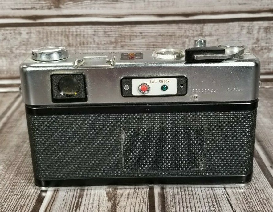 Vintage Bundle Yashica Electro 35 Rangefinder 35mm Camera Case Kako 88 Flash