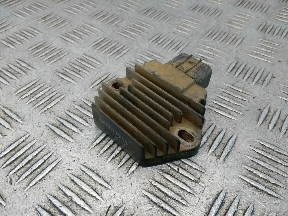 0 HONDA CRF  RECTIFIER REGULATOR