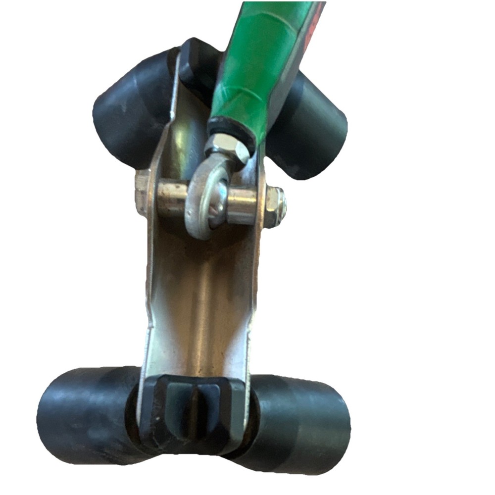 SHEETROCK Corner Roller Drywall Taping Tool with Green Handle for Taping