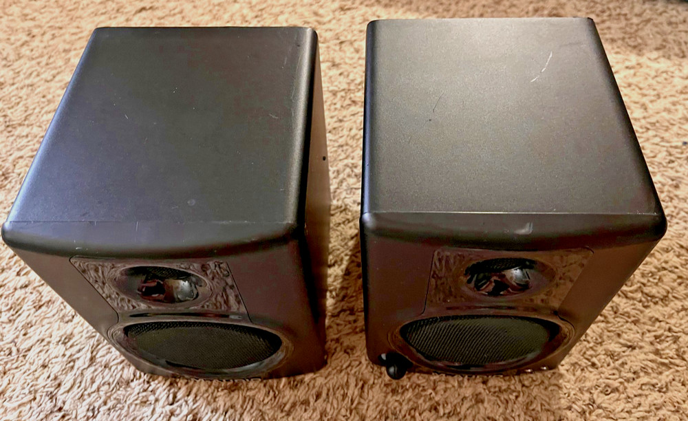 M-AUDIO Studiophile AV30 Speakers "Fully Tested"