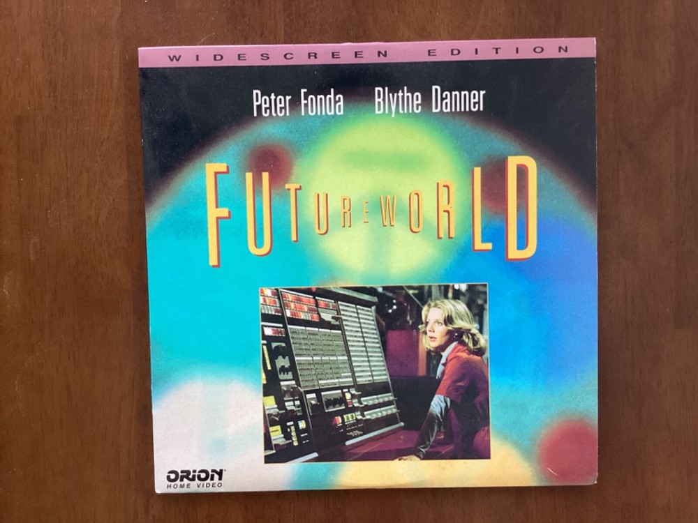 FUTUREWORLD - FONDA, DANNER - LASERDISC