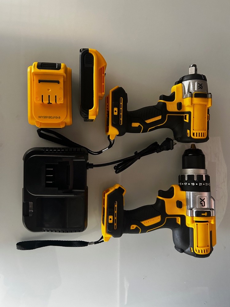 New Dewalt Dupe Drill Kit