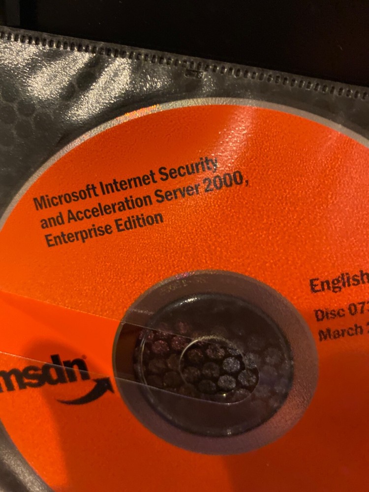 RARE AUTHENTIC & BRAND NEW Microsoft Internet Security/Acceleration Server 2000