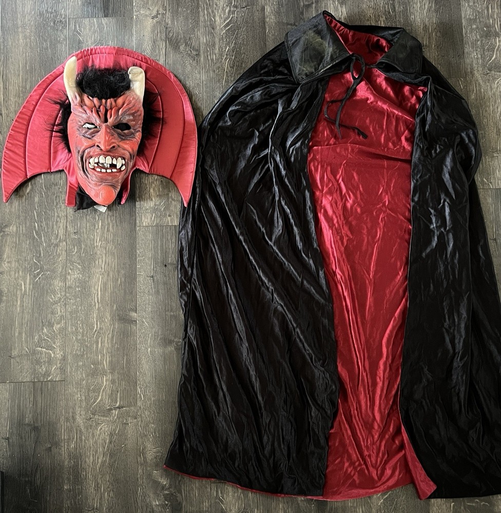 1996 Be Something Studio B.S.S. Royal Devil Halloween Mask And Cape
