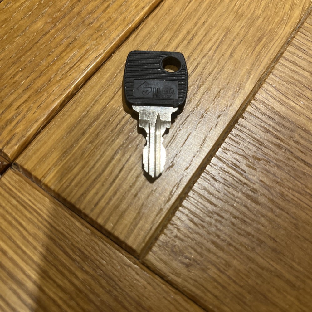 Silca PJ2P Car Locking Petrol Cap VINTAGE