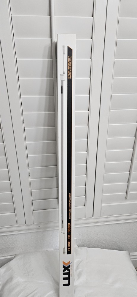 Luxx 9000K LED Grow Light Clone #172