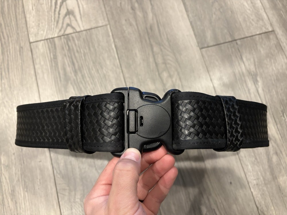Gould & Goodrich Duty Belt