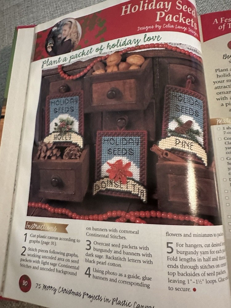 NEW HB 75 MERRY CHRISTMAS PROJECTS IN PLASTIC CANVAS