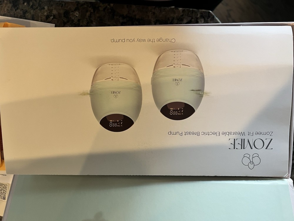 Zomee Wearable Breast Pump- Used Once