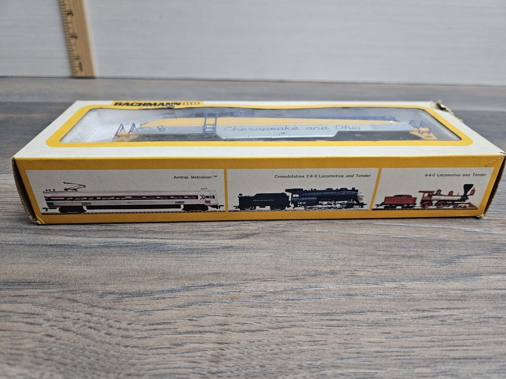Bachmann Locomotive Chesapeake & Ohio Train Engine