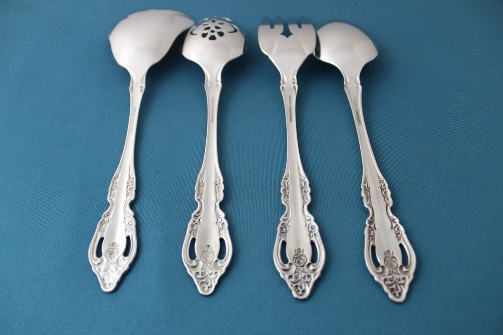 Oneida Community BRAHMS Serving (4pc Set)Tablespoon Casserole Pierced Stainless