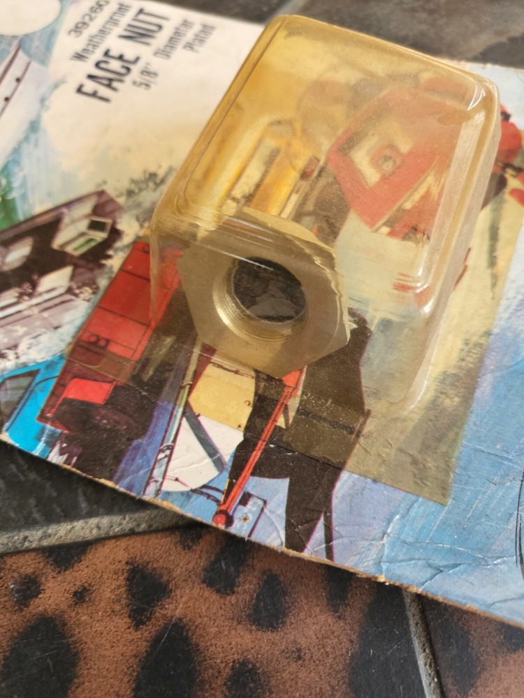 General switches 39260 Face Nut Boot For 39320 Switch G