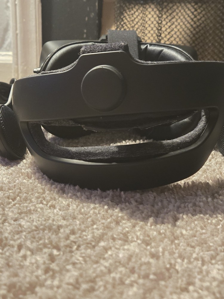 Valve Index 2.0 Lighthouses & Etc