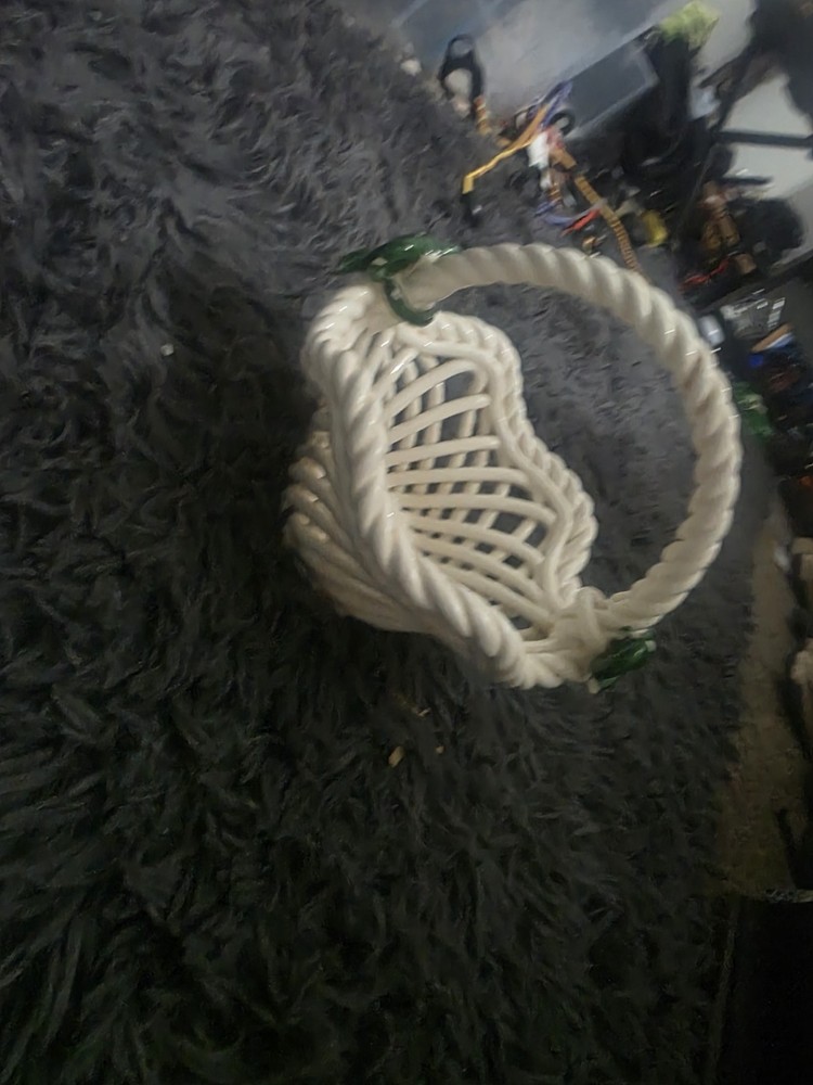 decorative woven porcelain baskets varies: